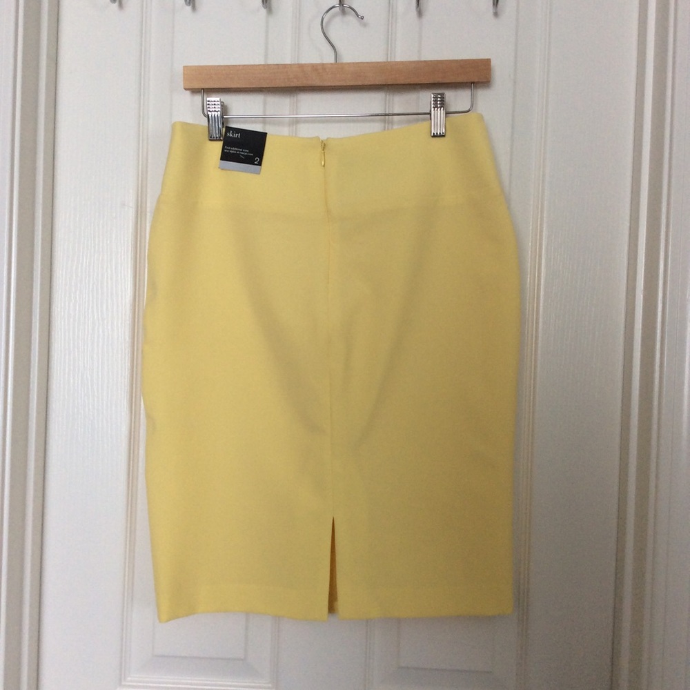 Alfani Yellow Pencil Skirt NWT - Picture 2 of 4